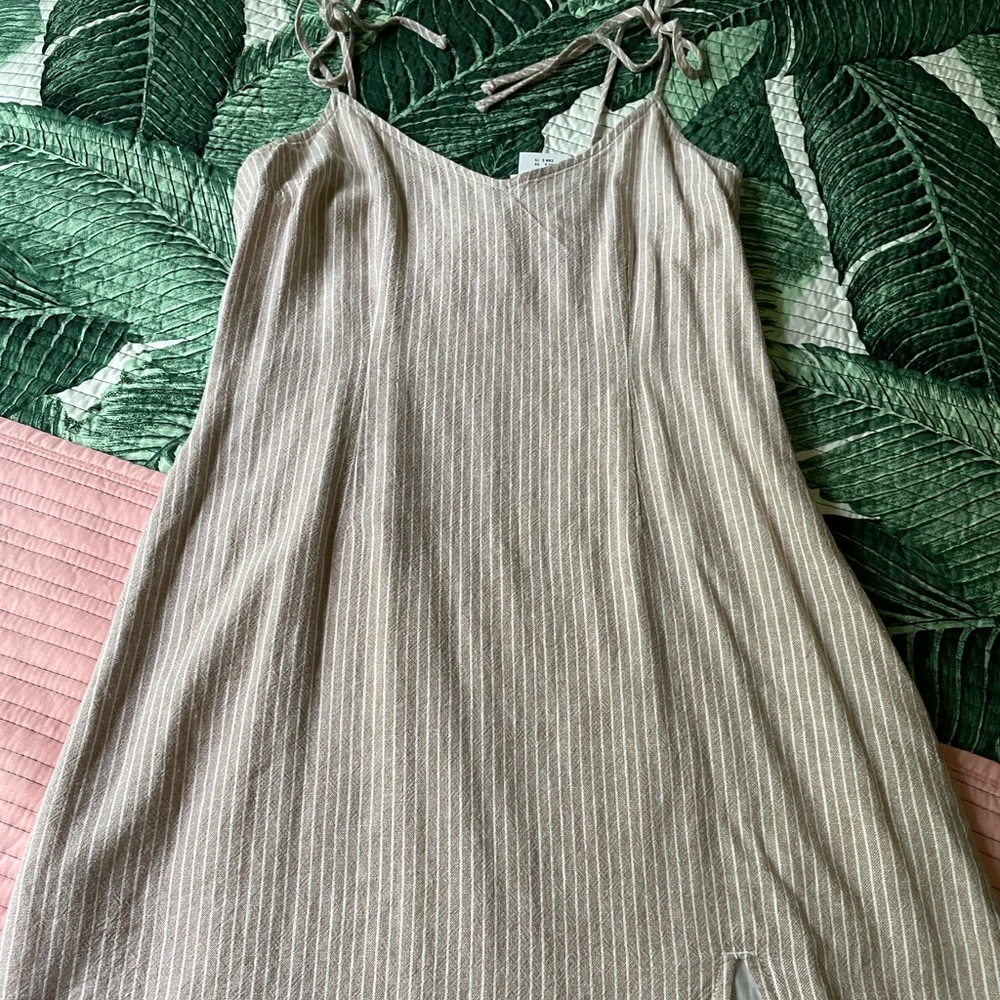 BRAND NEW ABERCROMBIE AND FITCH STRIPES BEIGE TIE TOP LINEN DRESS SZ XS